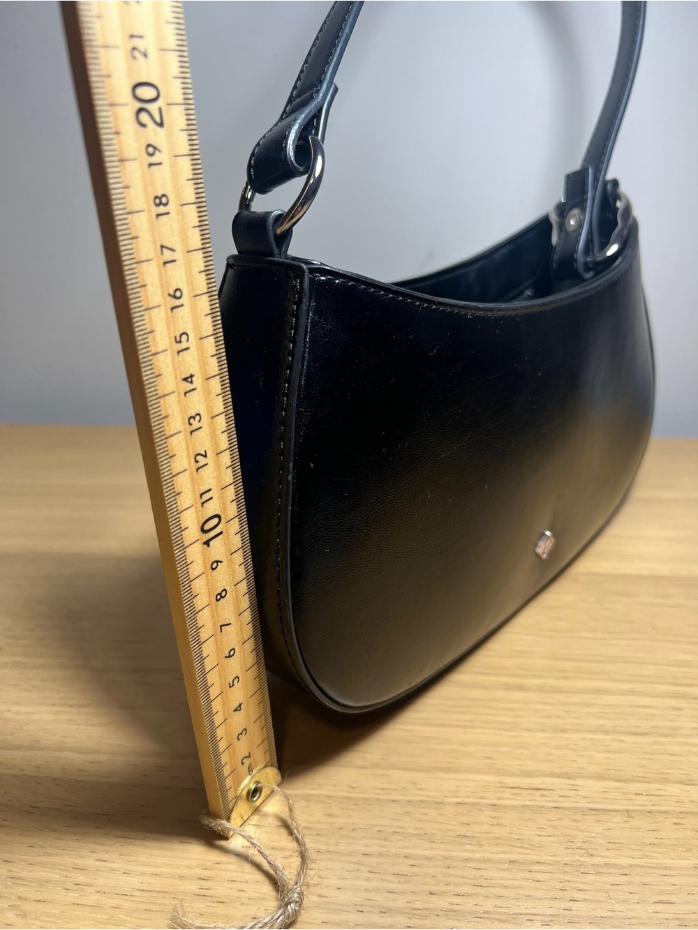 🖤 Call It Spring Y2K Style Black Glossy Hobo Shoulder Bag Mini Purse - Picture 10 of 11